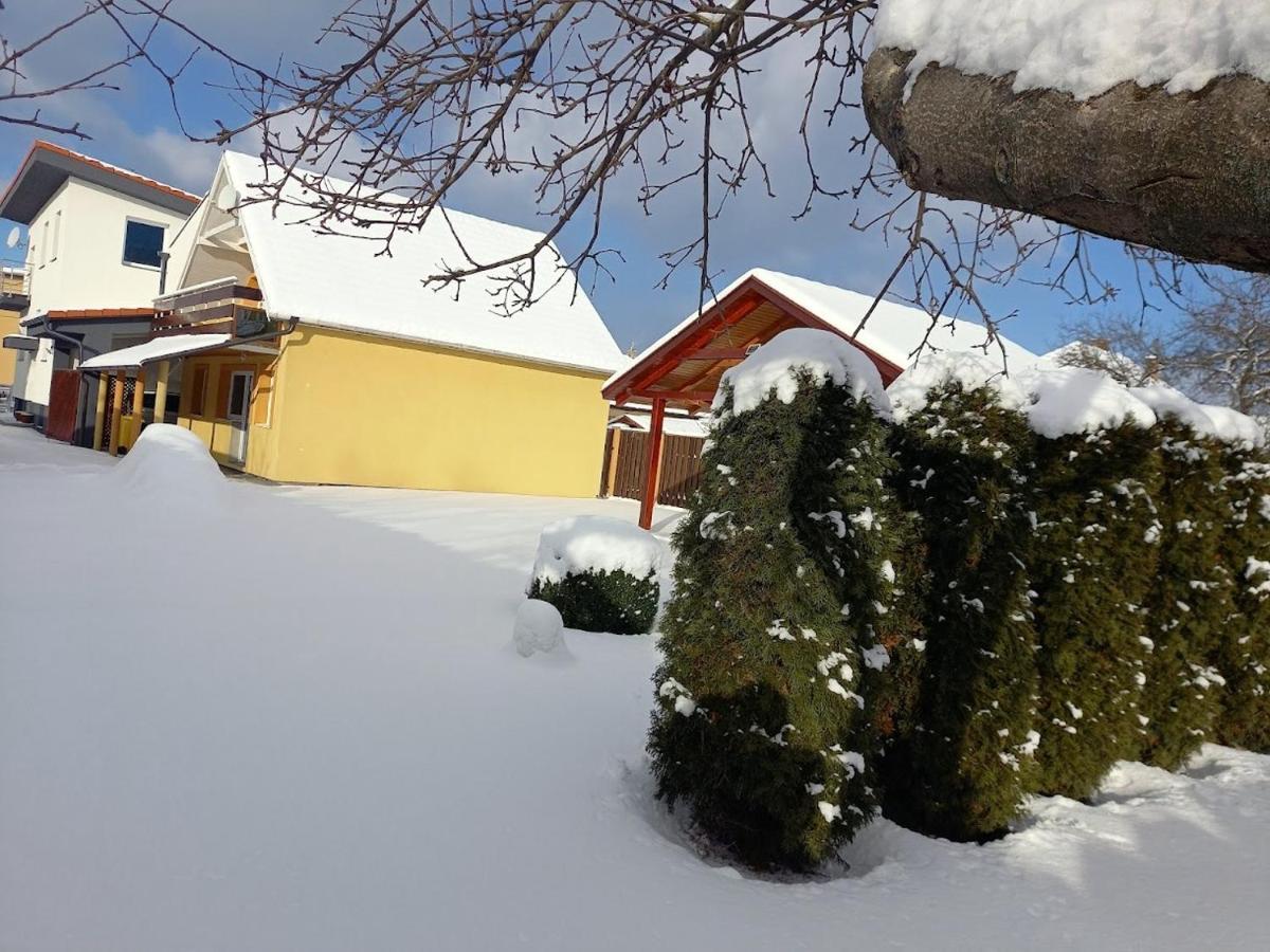Chalupa Liptovský Mikuláš Exteriör bild