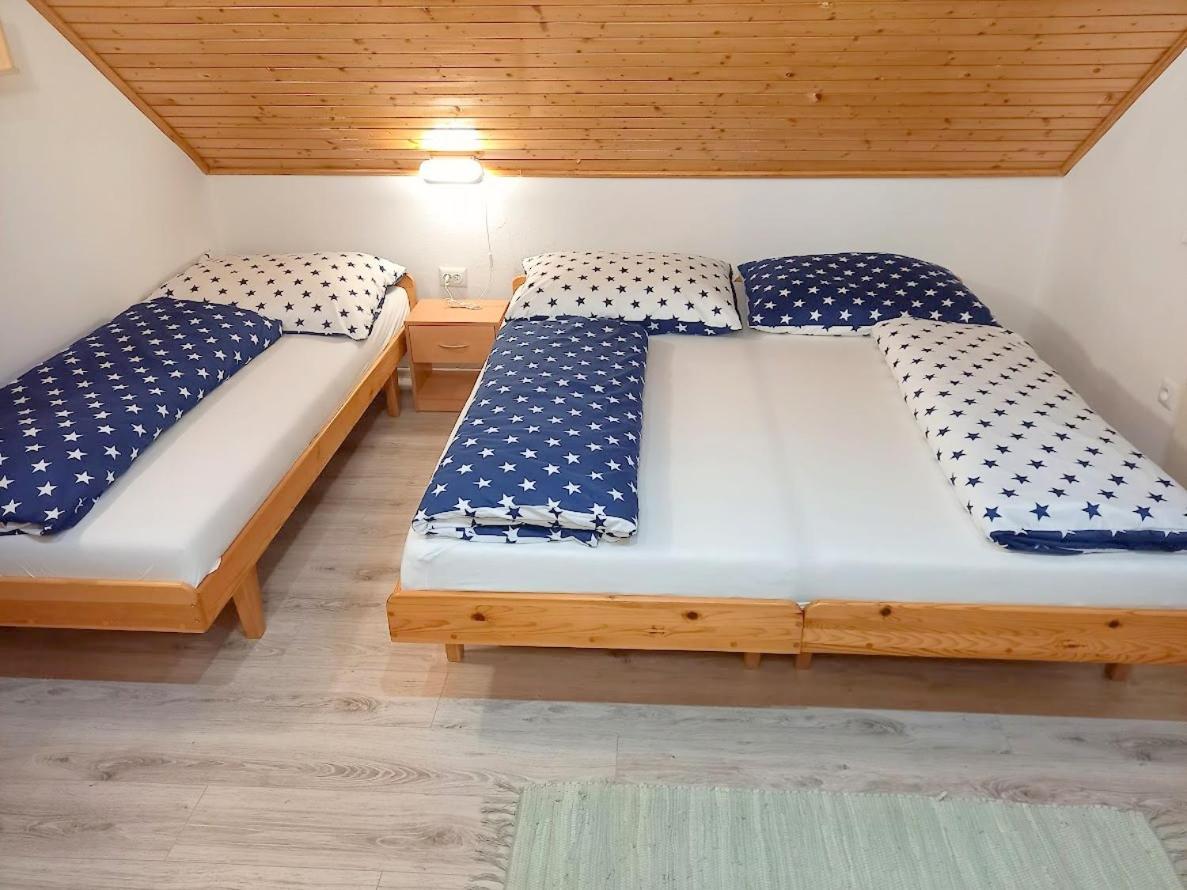 Chalupa Liptovský Mikuláš Exteriör bild